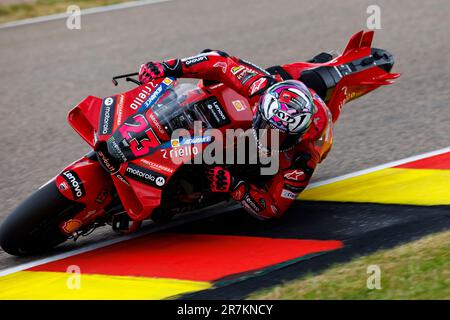 Sachsenring, Hohenstein-Ernstthal, Sachsen, Deutschland. 16. Juni 2023. 2023 Deutsche MotoGP, Freier Trainingstag; Nummer 23 Ducati Lenovo Teamreiterin Enea Bastianini während der Übung 1 Gutschrift: Action Plus Sports/Alamy Live News Stockfoto