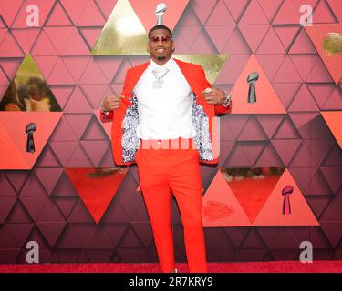 Kansas City, Missouri, USA. 15. Juni 2023. Jody Fortson begibt sich auf dem roten Teppich bei der Zeremonie des Chief's Super Bowl Ring an der Union Station in Kansas City, Missouri. Jon Robichaud/CSM/Alamy Live News Stockfoto