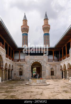 Innenansicht der Blauen Madrasa (Gok Medrese auf Türkisch), Sivas, Türkei Stockfoto