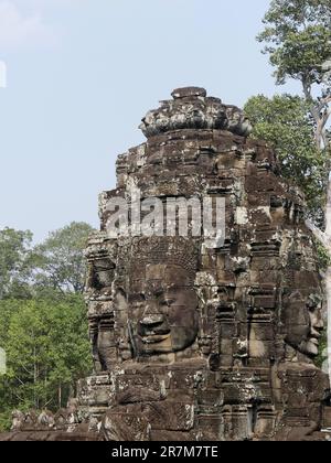 BayonTemple, Siem Reap Province, Angkor's Temple Complex 1192 von der UNESCO zum Weltkulturerbe erklärt, erbaut von König Jayavarman VII. Zwischen XII. A Stockfoto