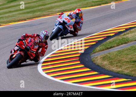 Sachsenring, Hohenstein-Ernstthal, Sachsen, Deutschland. 16. Juni 2023. 2023 Deutscher MotoGP, Freier Trainingstag; Nummer 23 Ducati Lenovo Teamreiterin Enea Bastianini während der Übung 2 beim deutschen MotoGP Credit: Action Plus Sports/Alamy Live News Stockfoto