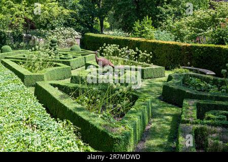 Der Peacock Garden auf dem Gelände von Houghton Lodge, Houghton, Test Valley, Hampshire, England, UK Stockfoto