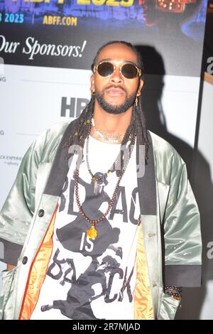 MIAMI BEACH, FLORIDA - 14. JUNI: Omarion nimmt am 14. Juni 2023 in Miami Beach, Florida, Teil, als Tyrone geklont wurde. Eröffnet das American Black Film Festival im New World Center. (Foto: JL/Sipa USA) Stockfoto