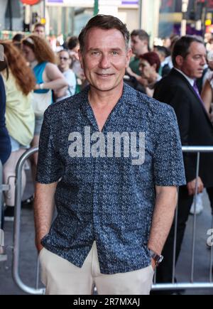 London, Großbritannien. 13. Juni 2023. Richard Arnold besucht die Galaabend für „Grease the Musical“ im Dominion Theatre in London. (Foto: Brett Cove/SOPA Images/Sipa USA) Guthaben: SIPA USA/Alamy Live News Stockfoto