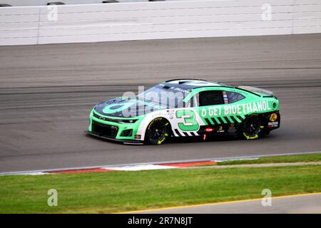 Madison, IL, USA - 4. Juni 2023: World Wide Technology Raceway, NASCAR, „Enjoy Illinois 300", Austin Dillon Stockfoto