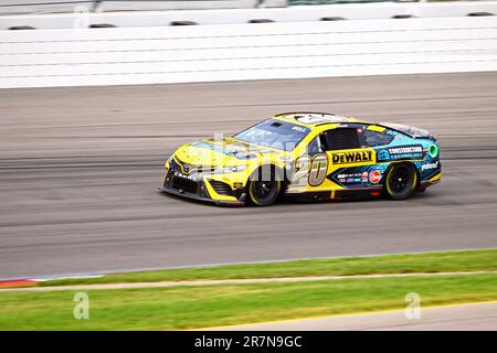 Madison, IL, USA - 4. Juni 2023: World Wide Technology Raceway, NASCAR, „Enjoy Illinois 300" Christopher Bell Stockfoto