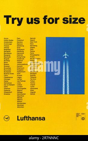 Lufthansa Advertisementina Magazin 1971. Lufthansa Werbekampagne „Try US for Size“ Stockfoto