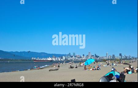 Spanish Banks Beach in Vancouver, Kanada. 2023 Feder. Stockfoto