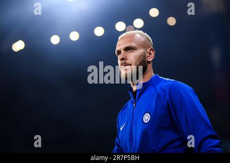 Istanbul, Türkei. 10. Juni 2021 Federico Dimarco vom FC Internazionale blickt auf das Fußballfinale der UEFA Champions League zwischen dem FC Manchester City und dem FC Internazionale zurück. Kredit: Nicolò Campo/Alamy Live News Stockfoto