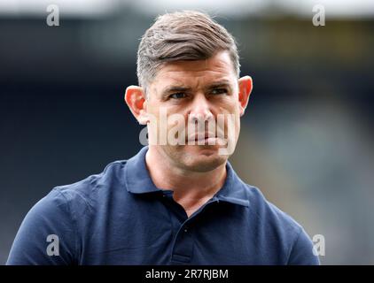 St Helens Cheftrainer Paul Wellens während des Viertelfinales des Betfred Challenge Cup im MKM Stadium, Hull. Foto: Samstag, 17. Juni 2023. Stockfoto