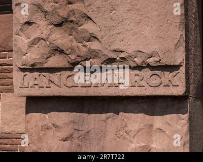 Das Bild zeigt den deutschen Militärfriedhof Langemarck aus dem Ersten Weltkrieg in der Nähe der belgischen Stadt Langemarck. Stockfoto