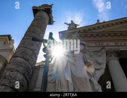 Detailfoto, Karlskirche, Karlsplatz, Wien, Österreich Stockfoto