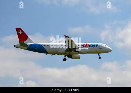 Aircraft Chair Airlines, Airbus A320-200, HB-JOK Stockfoto