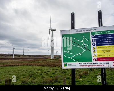 Drohnen-Hügel-Windfarm westlich von St. Abbs, schottische Ostküste, Schottland, Großbritannien Stockfoto