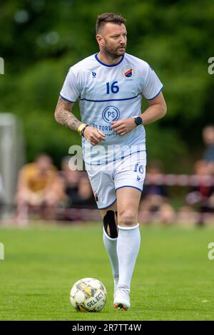 Petrvald, Tschechische Republik. 17. Juni 2023. Tschechischer Fußballspieler Jan Lastuvka in Aktion beim Ausstellungsspiel der Persönlichkeiten Team Baros vs. Team Jankulovski in Petrvald, Region Karvina, 17. Juni 2023. Kredit: Vladimir Prycek/CTK Photo/Alamy Live News Stockfoto