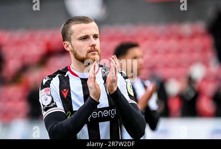 Während des Sky Bet EFL League zwei Fußballspiele zwischen dem Grimsby Town FC und dem Rochdale FC im Blundell Park, Cleethorpes, England, am Samstag, den 11. Stockfoto