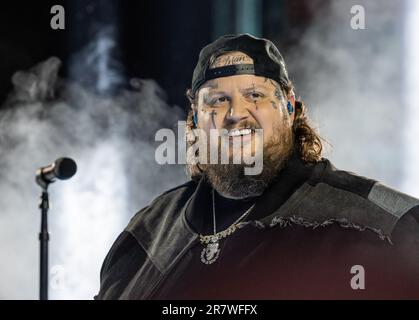 Jelly Roll tritt am 2. Tag des CMA Fests im Nissan Stadium am Donnerstag, den 9. Juni 2023 in Nashville, Tennessee auf. (Foto: Amiee Stubbs/imageSP Stockfoto