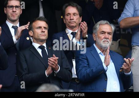 Saint Denis, Frankreich. 17. Juni 2023. Julien Mattia/Le Pictorium - Top 14 Rugby-Finale zwischen Stade Toulousain und Stade Rochelais - 17/6/2023 - Frankreich/seine Saint Denis/Saint-Denis - Emmanuel Macron im Top 14 Finale zwischen Stade Toulousain und Stade Rochelais im Stade de France in Paris am 17. Juni 2023. Kredit: LE PICTORIUM/Alamy Live News Stockfoto