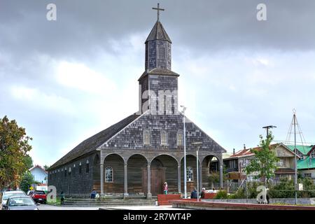 Alte hölzerne Kirche Santa María de Loreto (Iglesia De Achao / Iglesia Santa María de Loreto), Achao Stockfoto