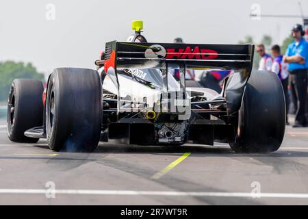 Elkhart Lake, WI, USA. 17. Juni 2023. DER INDYCAR-Fahrer DAVID MALUKAS (18) aus Chicago, Illinois, kommt während einer Übung für den Sonsio Grand Prix auf der Road America in Elkhart Lake WI von der Boxenstraße. (Kreditbild: © Walter G. Arce Sr./ZUMA Press Wire) NUR REDAKTIONELLE VERWENDUNG! Nicht für den kommerziellen GEBRAUCH! Stockfoto