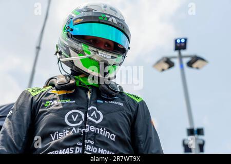 Elkhart Lake, WI, USA. 17. Juni 2023. Fahrer der INDYCAR-Serie, AGUSTIN HUGO CANAPINO (R) (78) aus Arrecifes, Argentinien, qualifiziert sich für den Sonsio Grand Prix bei Road America in Elkhart Lake, WI, USA. (Kreditbild: © Walter G. Arce Sr./ZUMA Press Wire) NUR REDAKTIONELLE VERWENDUNG! Nicht für den kommerziellen GEBRAUCH! Kredit: ZUMA Press, Inc./Alamy Live News Stockfoto