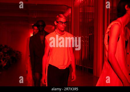 Mailand, Italien. 17. Juni 2023. JORDANLUCA Spring Summer 2024 Runway während der Mailänder Fashion Week am 2023. Juni in Mailand; Italien 17/06/2023 Guthaben: dpa/Alamy Live News Stockfoto