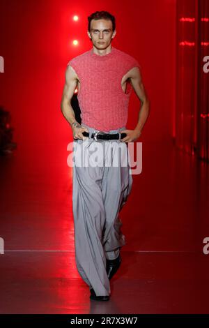Mailand, Italien. 17. Juni 2023. JORDANLUCA Spring Summer 2024 Runway während der Mailänder Fashion Week am 2023. Juni in Mailand; Italien 17/06/2023 Guthaben: dpa/Alamy Live News Stockfoto