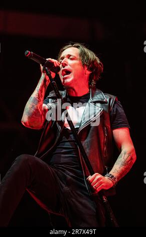 Neuhausen Ob Eck, Deutschland. 17. Juni 2023. Leadsänger Benjamin Kowalewicz von der kanadischen Band „Billy Talent“ wird beim Southside Festival 2023 singen. Kredit: Christoph Schmidt/dpa/Alamy Live News Stockfoto