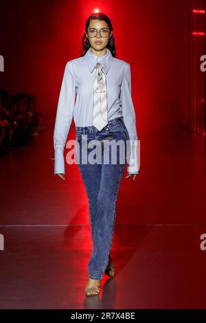 Mailand, Italien. 17. Juni 2023. JORDANLUCA Spring Summer 2024 Runway während der Mailänder Fashion Week am 2023. Juni in Mailand; Italien 17/06/2023 Guthaben: dpa/Alamy Live News Stockfoto