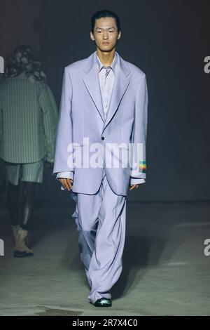 Mailand, Italien. 17. Juni 2023. MSGM Spring Summer 2024 Runway während der Mailänder Modewoche am 2023. Juni in Mailand; Italien 17/06/2023 Guthaben: dpa/Alamy Live News Stockfoto