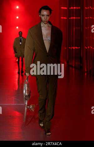 Mailand, Italien. 17. Juni 2023. JORDANLUCA Spring Summer 2024 Runway während der Mailänder Fashion Week am 2023. Juni in Mailand; Italien 17/06/2023 Guthaben: dpa/Alamy Live News Stockfoto