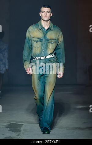 Mailand, Italien. 17. Juni 2023. MSGM Spring Summer 2024 Runway während der Mailänder Modewoche am 2023. Juni in Mailand; Italien 17/06/2023 Guthaben: dpa/Alamy Live News Stockfoto