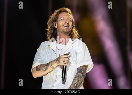 Tyler Hubbard tritt am 1. Tag des CMA Fests im Nissan Stadium am Donnerstag, den 8. Juni 2023 in Nashville, Tennessee auf. Foto: Amiee Stubbs/imageSPACE/MediaPunch Stockfoto