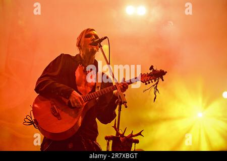 Clisson, Frankreich. 17. Juni 2023. Faun tritt am 17. Juni 2023 beim Hellfest Open Air Festival in Clisson, Frankreich, live auf der Bühne auf. Foto: Julien Reynaud/APS-Medias/ABACAPRESS.COM Kredit: Abaca Press/Alamy Live News Stockfoto