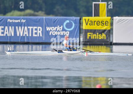 Varese, Italien. 18. Juni 2023. Varese, Varese, Italien, 18. Juni 2023, PR1 Single Sculls für Männer: Massimo Spolon (ITA) während des 2023 World Ruwing Cup II - Canoying Credit: Live Media Publishing Group/Alamy Live News Stockfoto