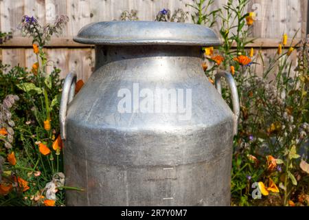 Ein klassischer 10-Liter-Milchkandidat aus den 1950er bis 1960er Jahren Stockfoto