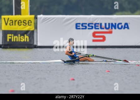 Varese, Italien. 18. Juni 2023. Varese, Varese, Italien, 18. Juni 2023, Single Sculls Final für Männer B: Davide Mumolo (ITA) beim World Ruwing Cup II 2023 – Canoying Credit: Live Media Publishing Group/Alamy Live News Stockfoto