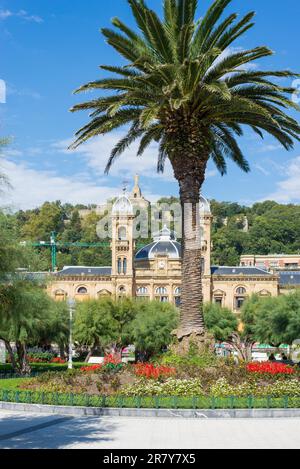 Das Rathaus von Donostia San Sebastian. Der stadtrat befindet sich auf dem Gelände des ehemaligen Kasinos der Stadt. Im Hintergrund auf der Stockfoto