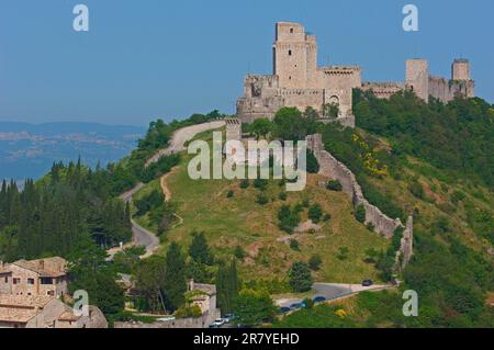 Assisi, Rocca maggiore, Schloss Assisi, UNESCO-Weltkulturerbe, Provinz Perugia, Umbrien, Italien Stockfoto