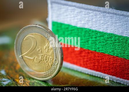 Bulgariens Beitritt zur Eurozone, Konzept, Wirtschaft und einheitliche europäische Währung, die Ersetzung des bulgarischen Lew durch den Euro, Nahaufnahme Stockfoto