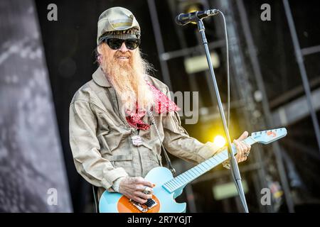 Solvesborg, Schweden. 10., Juni 2023. Billy Gibbons und die BFG führen während des schwedischen Musikfestivals Sweden Rock Festival 2023 in Solvesborg ein Live-Konzert auf. (Foto: Gonzales Photo - Terje Dokken). Stockfoto