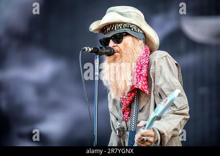 Solvesborg, Schweden. 10., Juni 2023. Billy Gibbons und die BFG führen während des schwedischen Musikfestivals Sweden Rock Festival 2023 in Solvesborg ein Live-Konzert auf. (Foto: Gonzales Photo - Terje Dokken). Stockfoto