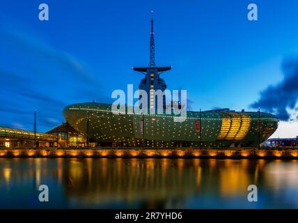 Bremerhaven, Klimahaus Bremerhaven. Atlantic Hotel Sail City Stockfoto