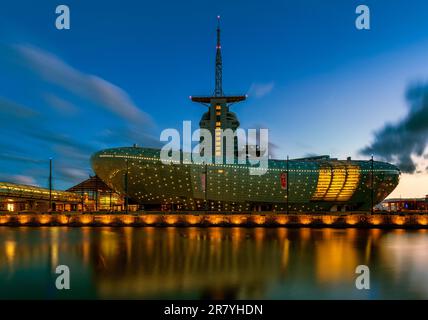 Bremerhaven, Klimahaus Bremerhaven. Atlantic Hotel Sail City Stockfoto