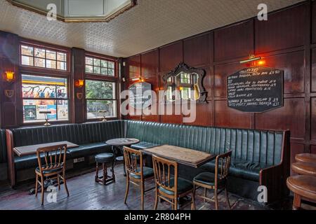 Das Marksman Public House in London, England. Stockfoto