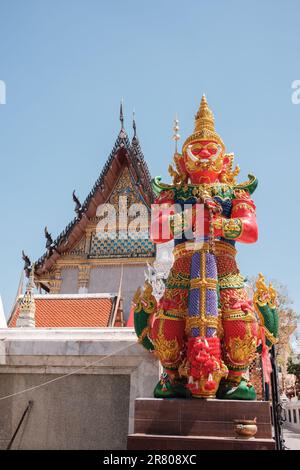 Eine Aufführung eines majestätischen Wachdamms im Königspalast, Bangkok Stockfoto