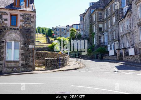 Straße bis zum Canada Hill, Serpentine Road, eine kurvige Straße, die zu einem herrlichen Aussichtspunkt führt, Rothesay, Isle of Bute, Schottland, Großbritannien. Stockfoto