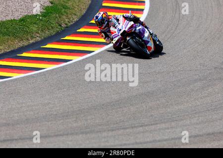 Sachsenring, Hohenstein-Ernstthal, Sachsen, Deutschland. 18. Juni 2023. 2023 Deutsche MotoGP, Renntag; Nummer 89 Prima Pramac Rennfahrer Jorge Martin während des Rennens Credit: Action Plus Sports/Alamy Live News Stockfoto