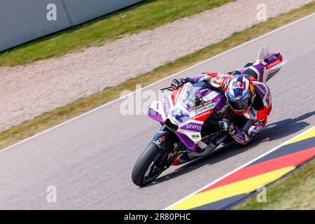 Sachsenring, Hohenstein-Ernstthal, Sachsen, Deutschland. 18. Juni 2023. 2023 Deutsche MotoGP, Renntag; Nummer 89 Prima Pramac Rennfahrer Jorge Martin während des Rennens Credit: Action Plus Sports/Alamy Live News Stockfoto