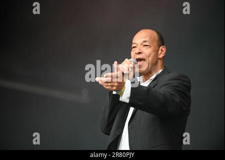 17. Juni 2023, Leeds, South Yorkshire, U.K: Roland Gift of the Fine Young Cannibals Performing at Lets Rock Leeds 80s Festival , Leeds UK , 17.06.2023 (Kreditbild: © Robin Burns/ZUMA Press Wire) NUR REDAKTIONELLE VERWENDUNG! Nicht für den kommerziellen GEBRAUCH! Stockfoto